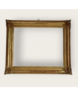 Frame with cherubs