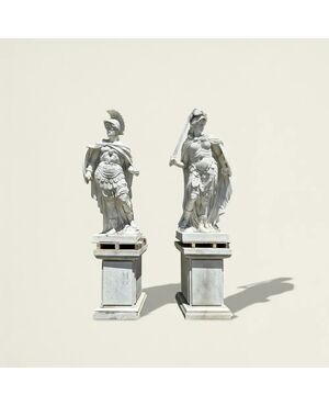 
Grandi Sculture di Antichi Guerrieri in Marmo Bianco