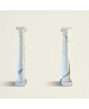 
Sontuosa Coppia di Colonne in Marmo di Carrara, XIX Secolo