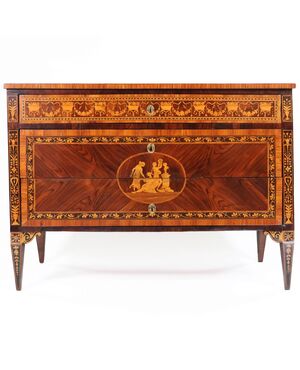 Inlaid and veneered chest of drawers in various woods, Lombardy, late 18th century