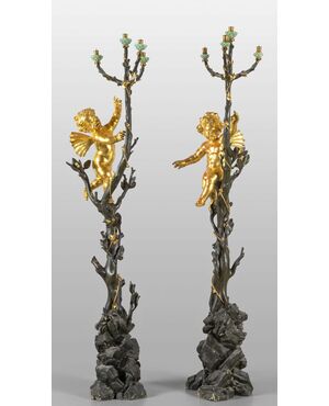 Coppia di grandi candelabri a quattro luci in legno laccato e dorato, Genova, primi anni del XIX secolo