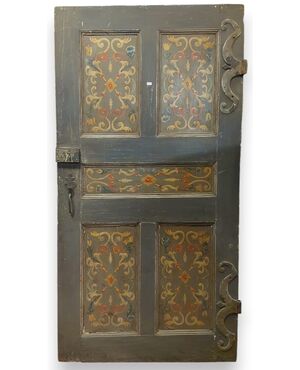 PTL429 - Lacquered door with painted panels, 17th century, dimensions cm W 106 x H 204