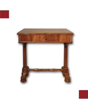 Small walnut table Charles X first 19th century