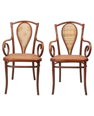 Pair of Thonet model high chairs - M/873.