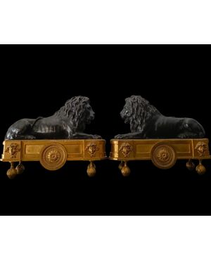 Coppia di leoni in bronzo Impero 1820 con base in bronzo dorato