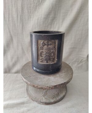 Particolare portapenne in marmo nero marquina - H 17 cm