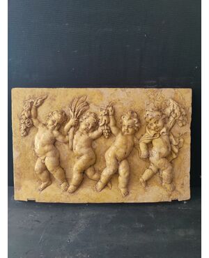 Altorilievo - Sovrapporta "Allegoria delle 4 stagioni" - 64 x 40 cm - Marmo giallo reale