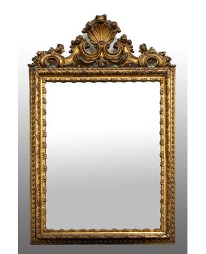 Specchiera antica Luigi XVI Napoletana in legno dorato e intagliato. Periodo XVIII secolo.