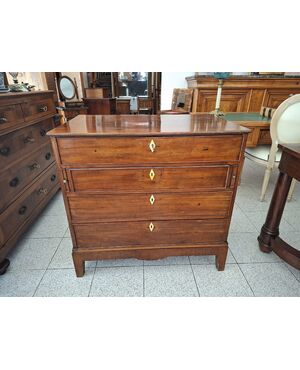 Toilette H 86 - L 90 - P 57
