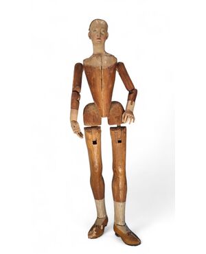 Articulated mannequin