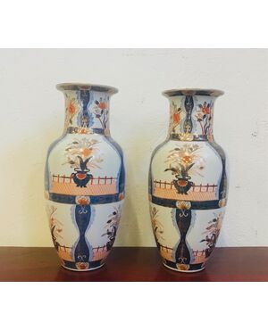 Pair of vases