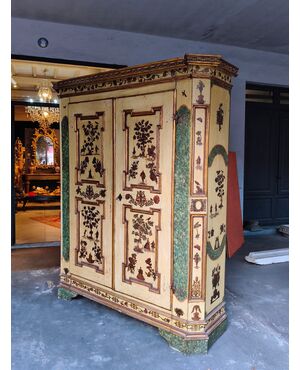 "Arte Povera" Lacquered Wardrobe, Venice, 18th Century