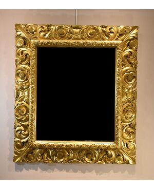 Large Florentine mirror from the early 18th century