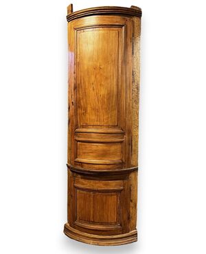ARM255 - Coppia di placard/ angoliere in rovere, epoca '800, misure massime cm L 90 x H 241 x P 30