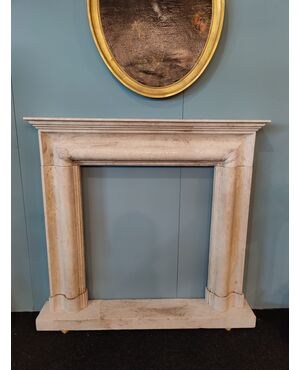 Elegante camino in marmo botticino - 139 x H 130 cm - Venezia