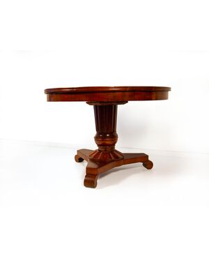 19th century walnut table with circular top