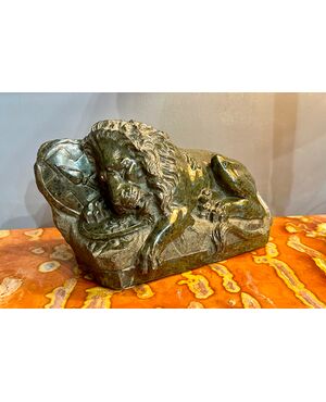 GRAND TOUR MARLE SCULPTURE OF THE LION OF LUCERNE - 19th century.