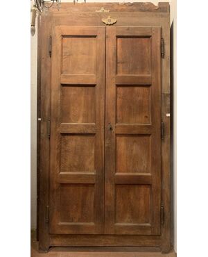 STIP225 - N. 4 walnut convent wall jambs, complete with frame, 18th century, different sizes