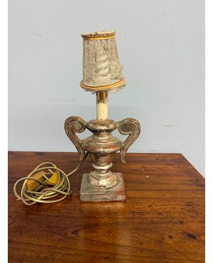 Antique palm-bearing lamp, 16th century, in wood and mecca silver, 36x19cm