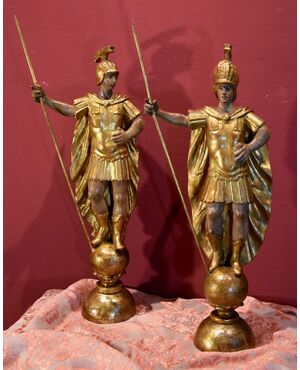 Pair of gilded wood Roman soldiers - Rome, 18th century