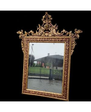 Important wooden mirror from 1850, lacquered and gilded, Venice, with frieze