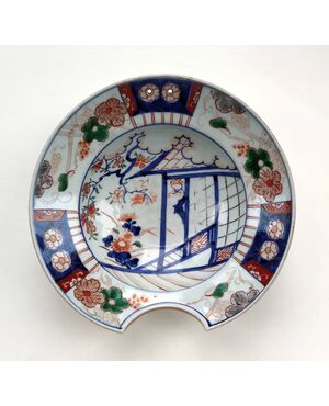 BARBER'S PLATE - IMARI - 18TH CENTURY