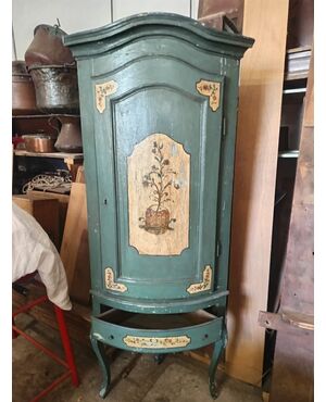 18th-century corner cabinet