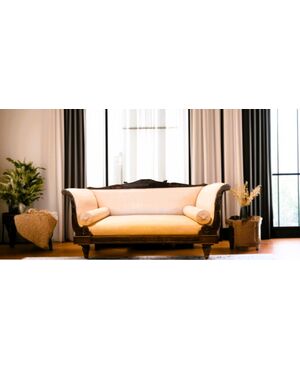 Divano Carlo X in noce massello