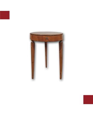 LOUIS XVI WALNUT TABLE, SECOND HALF OF THE 18TH CENTURY