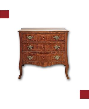 LOUIS XV WALNUT CHEST OF DRAWERS, MID-18TH CENTURY