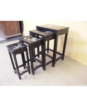 N. 4 TAVOLINI A SCOMPARSA LACCATI STILE CINA cm L48xP35xH69