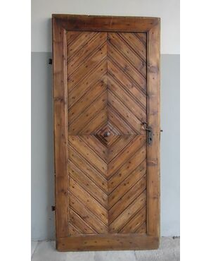 Rustic single-leaf door