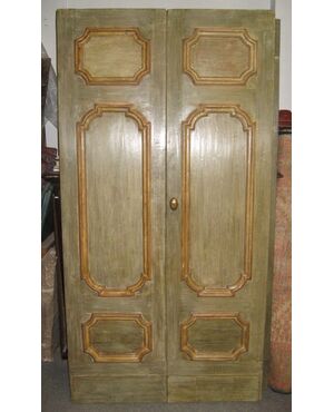 Painted double door. Origin: Central Italy