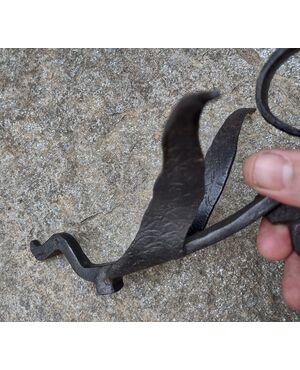 18th century dragon-shaped knocker