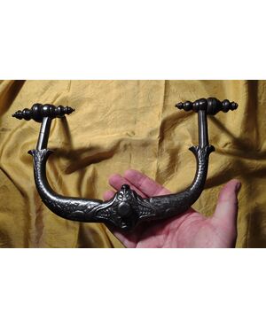 Important Renaissance zoomorphic wrought iron knocker