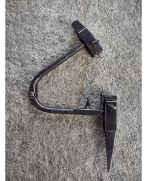 Attrezzo da lattoniere