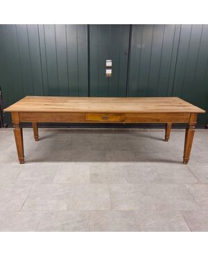 Timeless Elegance: The Large 19th Century Venetian Walnut Table