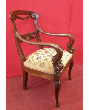 Walnut armchair Carlo X