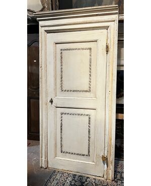PTS899 - No. 6 Lacquered doors, with frame, 18th century, various sizes (approx. 80x200 H)