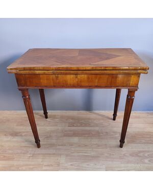 Tavolino da gioco Luigi XVI