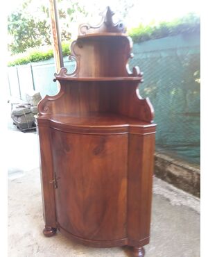 ANGOLIERA IN NOCE MOSSA.