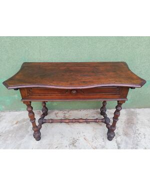 Scrivania in noce Rocchetto 600