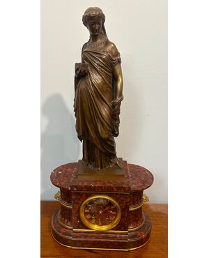 Orologio in marmo con bronzo