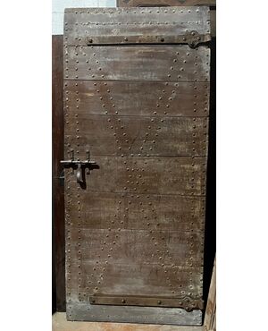 PTCR517 - Studded entrance door, 18th century, dimensions cm W 99 x H 219