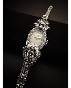 Orologio  in  platino   " Art  -  Dèco "   OMEGA  con  Diamanti