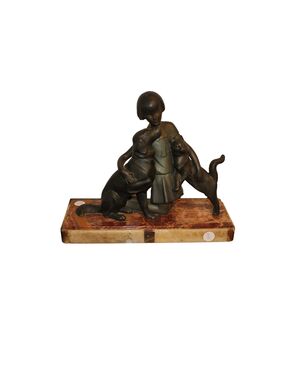 Scultura decò francese fanciulla con cane e gatto firmata da P. Sega - XX secolo