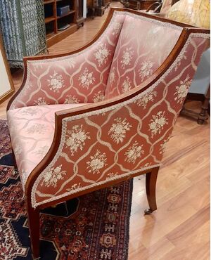 Elegante poltroncina inglese