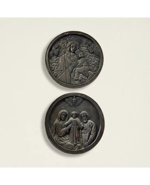 
Coppia di tondi in bassorilievo ligneo con scene sacre, Toscana, XVII secolo