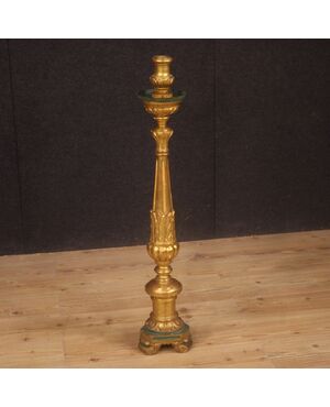 Lacquered and gilded torch holder from 19th century