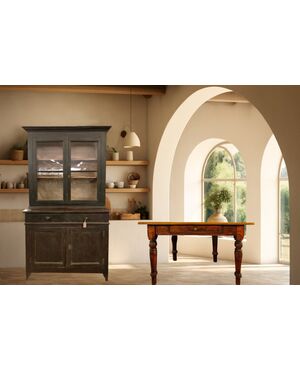 Credenza a vetrina e Tavolo d'epoca